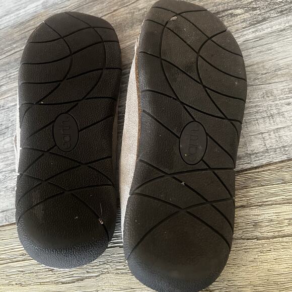 Earth Shoes Ezra Round Toe Casual Slip-on Flat Clogs Taupe Size 8.5 Comfort - Picture 8 of 8